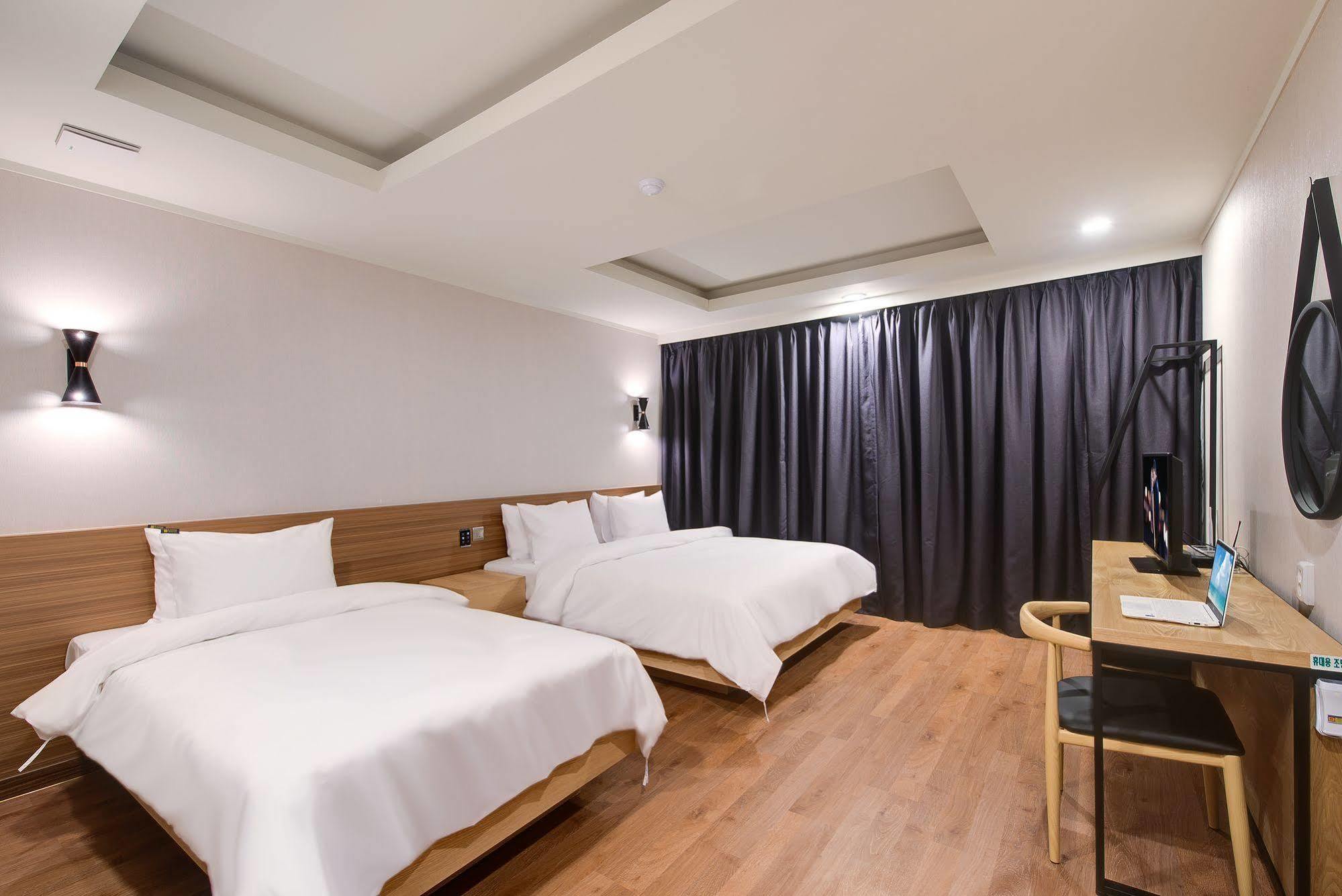 M Hotel Seoul Exterior foto