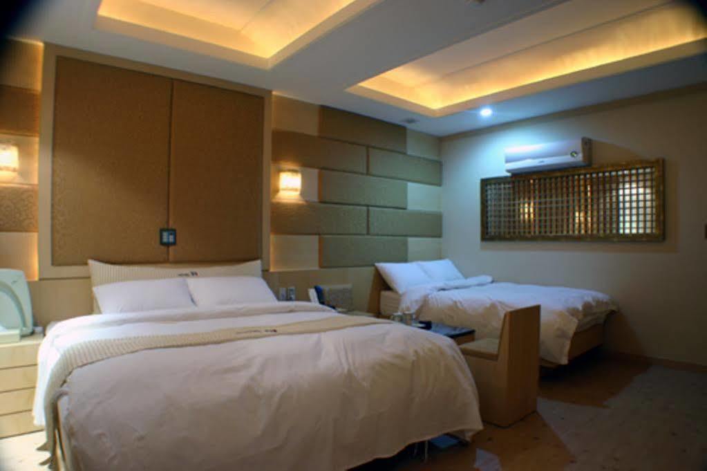 M Hotel Seoul Exterior foto