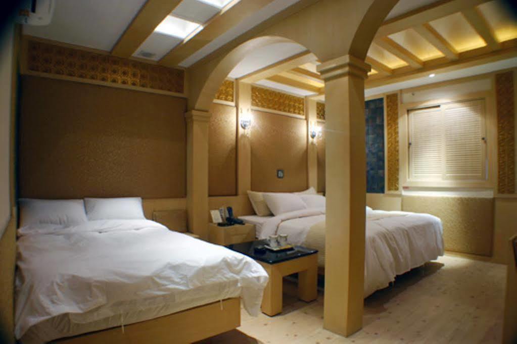 M Hotel Seoul Exterior foto